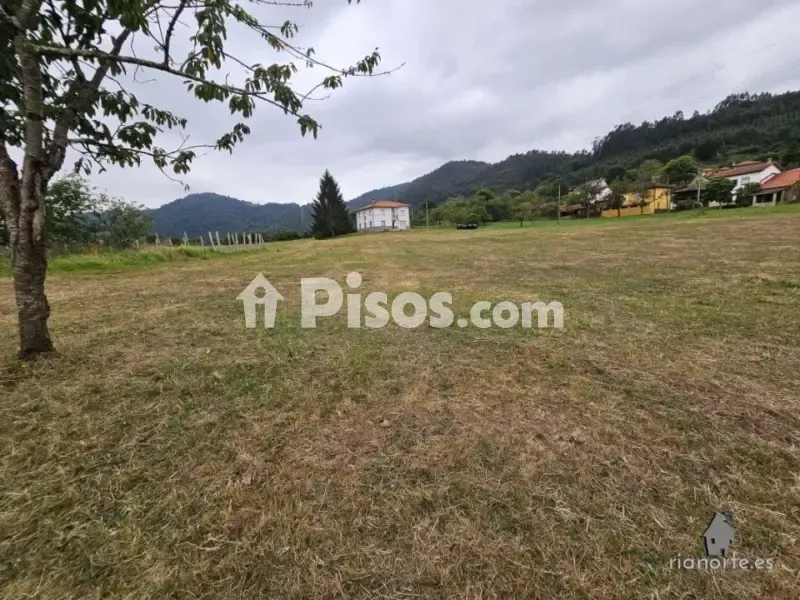 Aed - Rustic Finca with River View in Aces