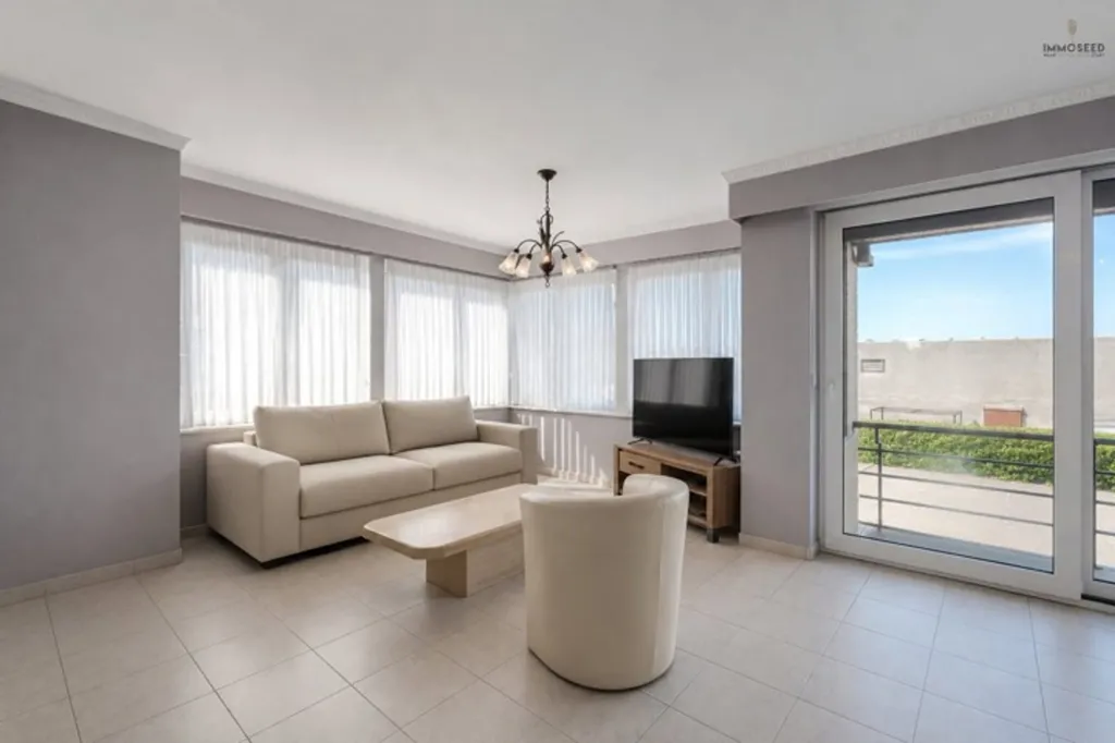Elutuba - Bright Corner Apartment with Terraces in Ichtegem