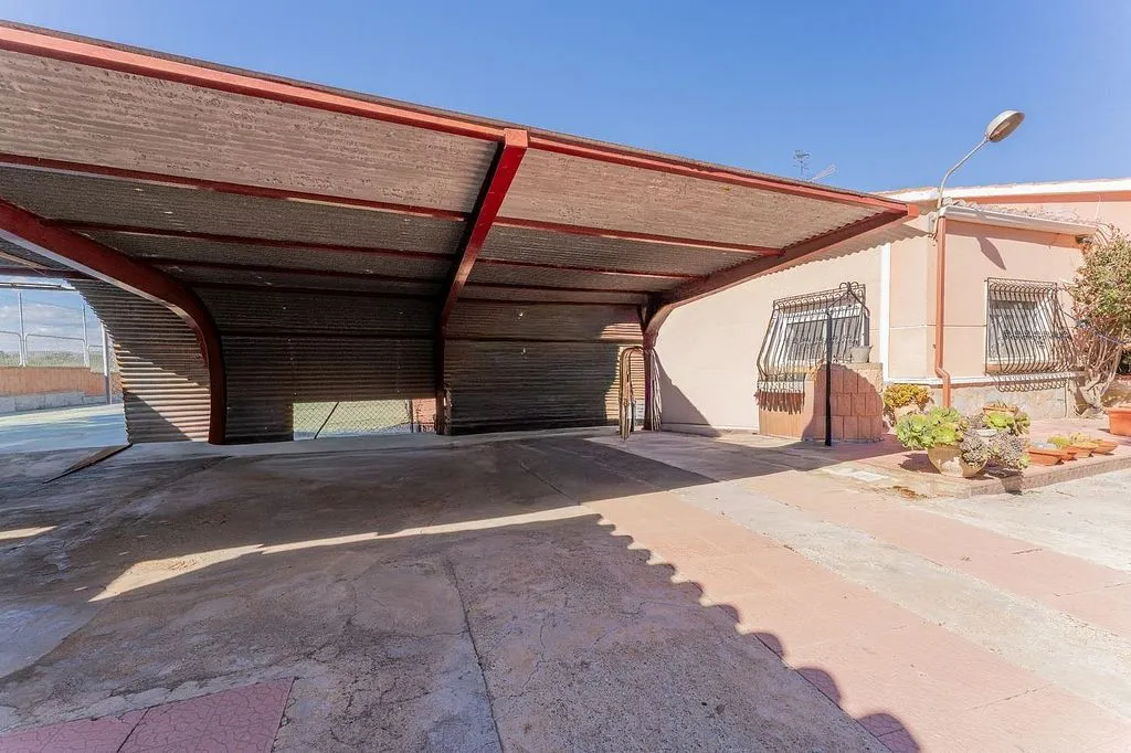 Välivaade - Chalet with Pool in El Altet