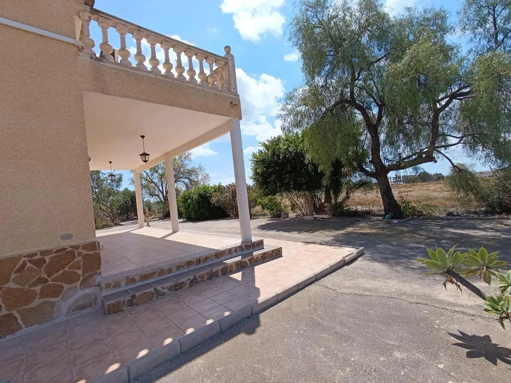 Terrasse - Chalet with Pool in Algoros, Elche