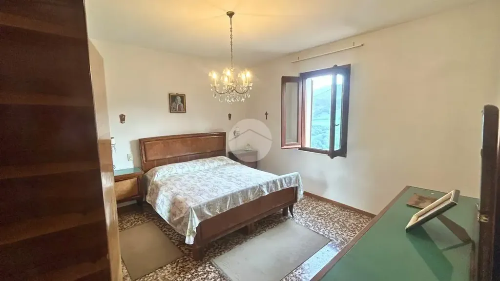 Bedrooms - Independent House with Panoramic View in Vigolo