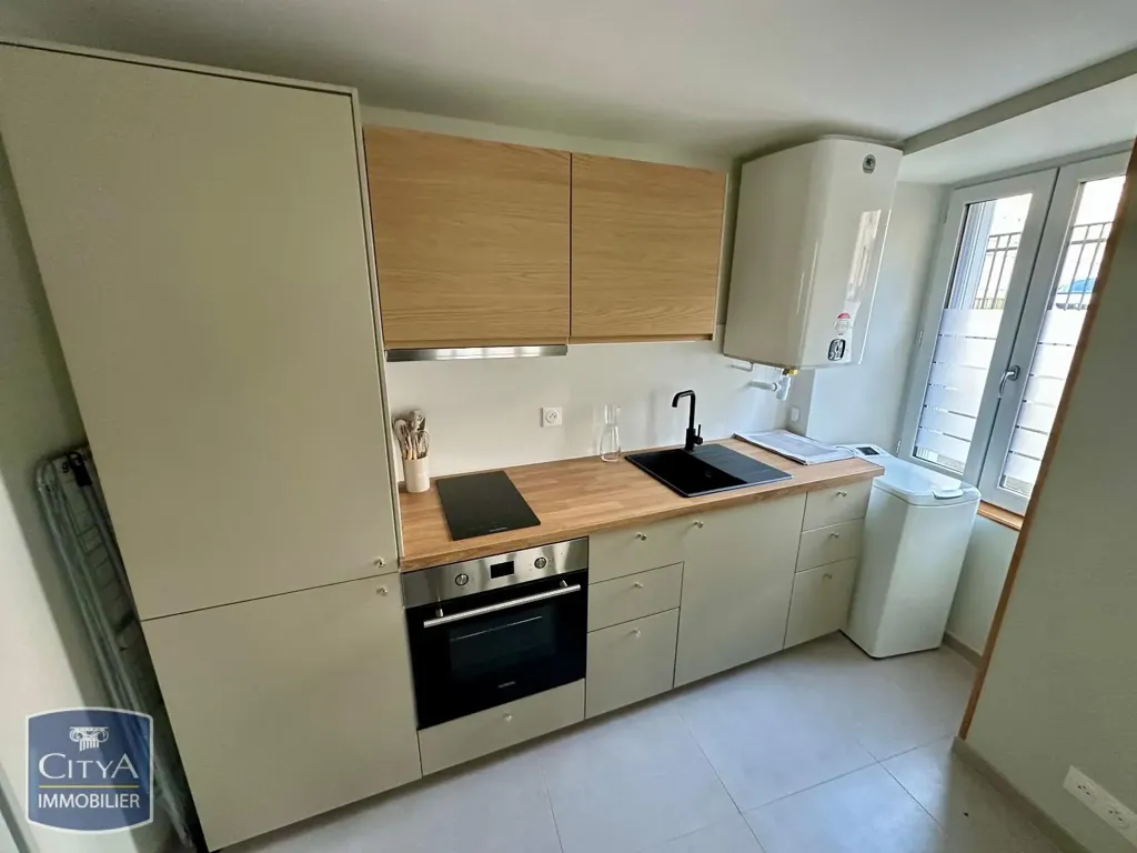 Cuisine - Appartement Moderne PMR en Centre-Ville à Châteauroux