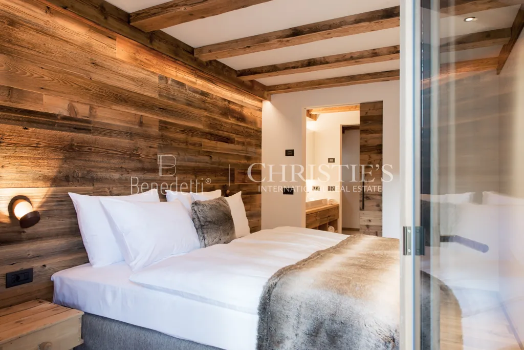 Magamistoad - Luxury Chalet with Ski-in/Ski-out in Olang