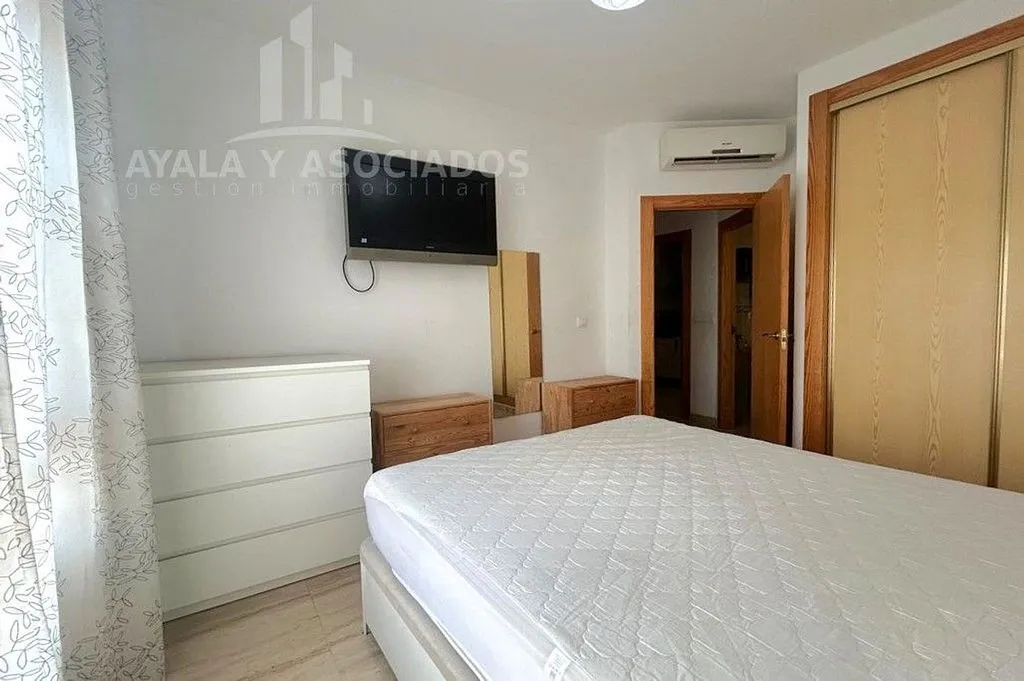 Magamistoad - Ground Floor Flat with Parking in La Unión