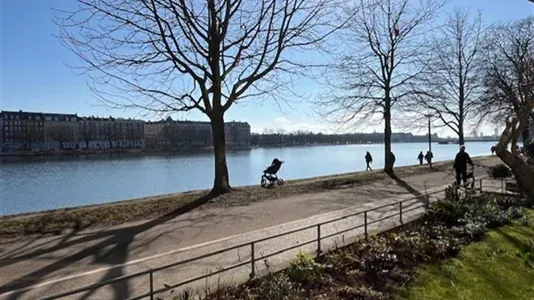 Office Space with Lake View in Østerbro