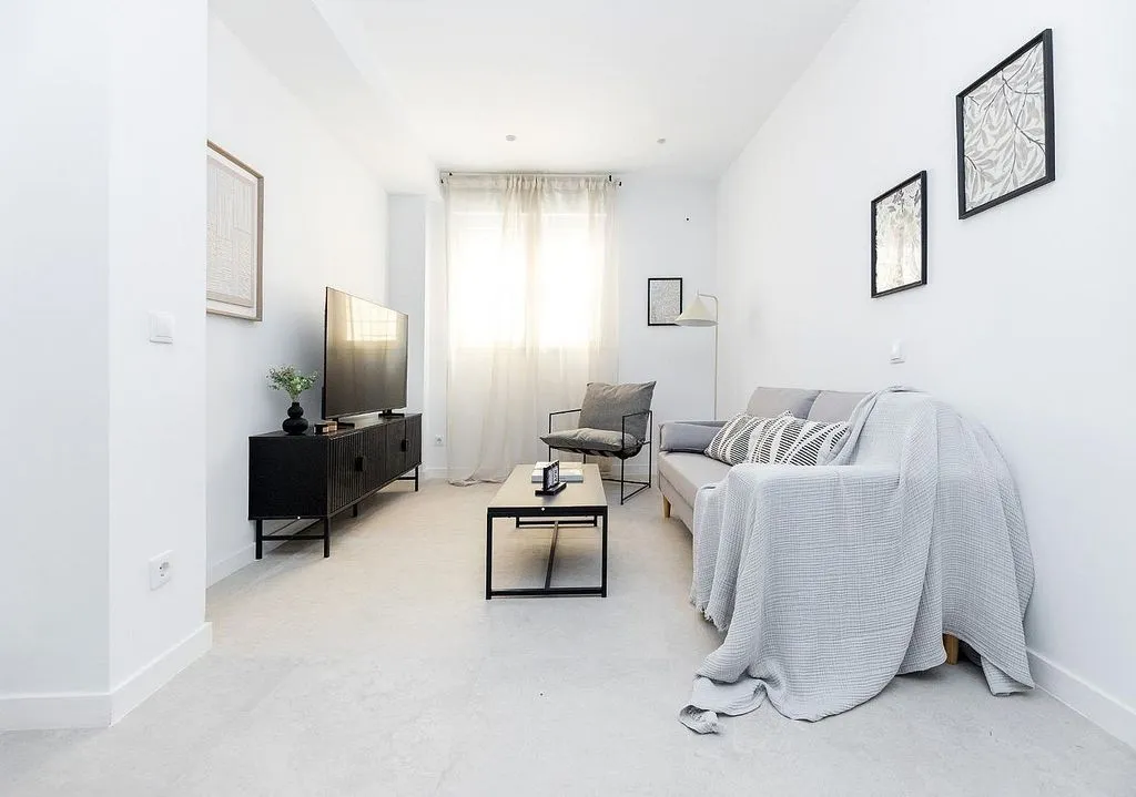 Living Room - 1-Bedroom Apartment with Patio in Granada