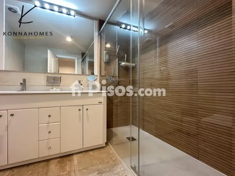 Bagni - Renovated Apartment with Terrace in Benidorm Centre