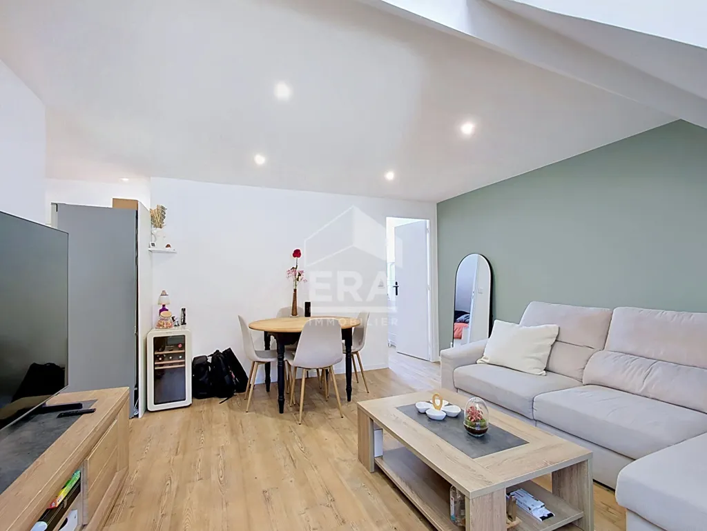 Séjour - Appartement Rénové à Luzarches, Proche Centre-Ville