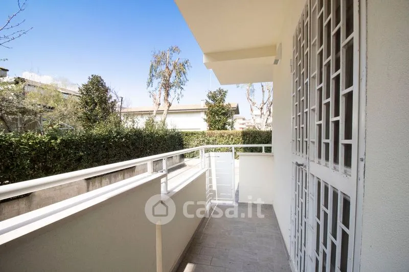 Balcon - 5-Room Apartment with Solar Features in Alba Adriatica