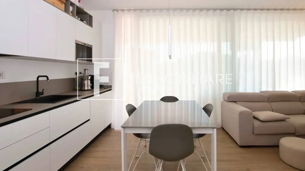 Köök - Apartment with Pool in Jesolo