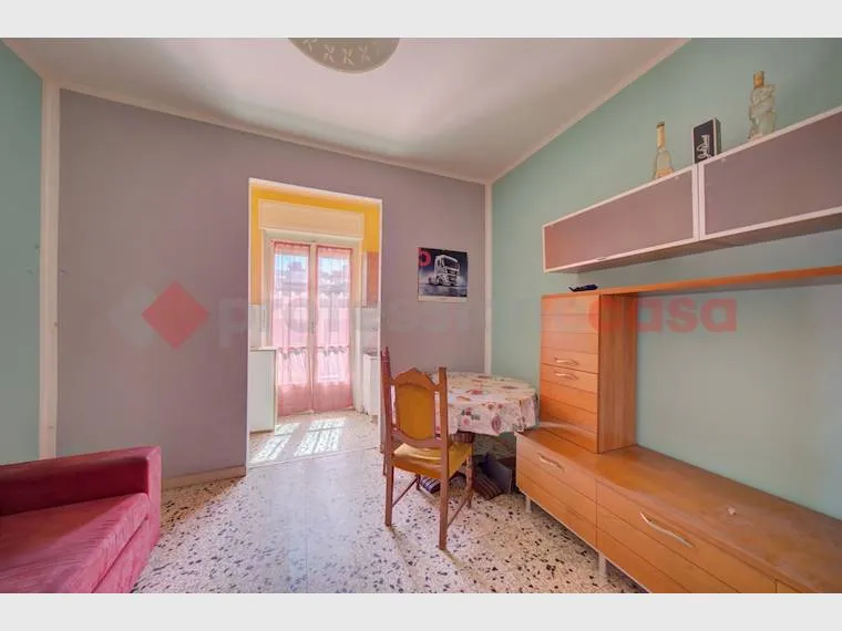 Elutuba - Twin-Storey Apartment with Balcony in Turin