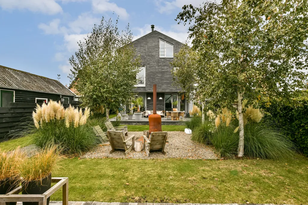 Aed - Architectural Villa with Westeinderplassen View