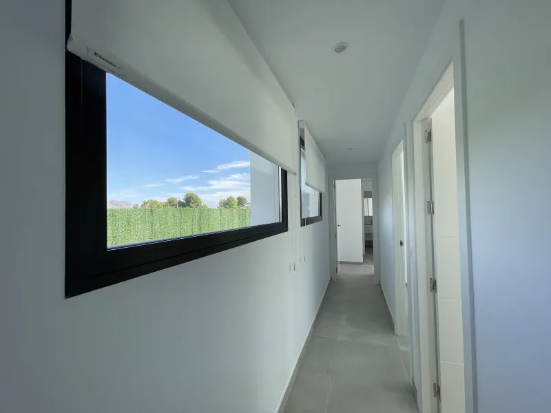 hallway_entrance