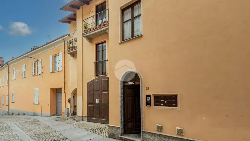 Exterior - Apartment with Balcony in Giaveno Centre