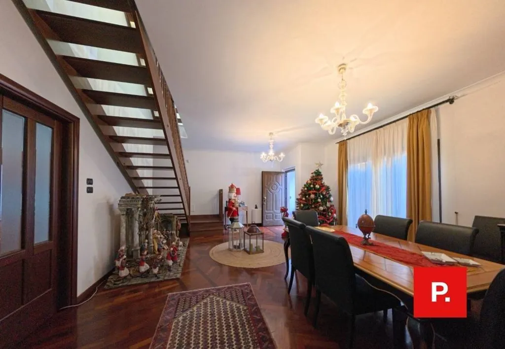 Salle à manger - Terraced Villa with Private Garden in Caserta