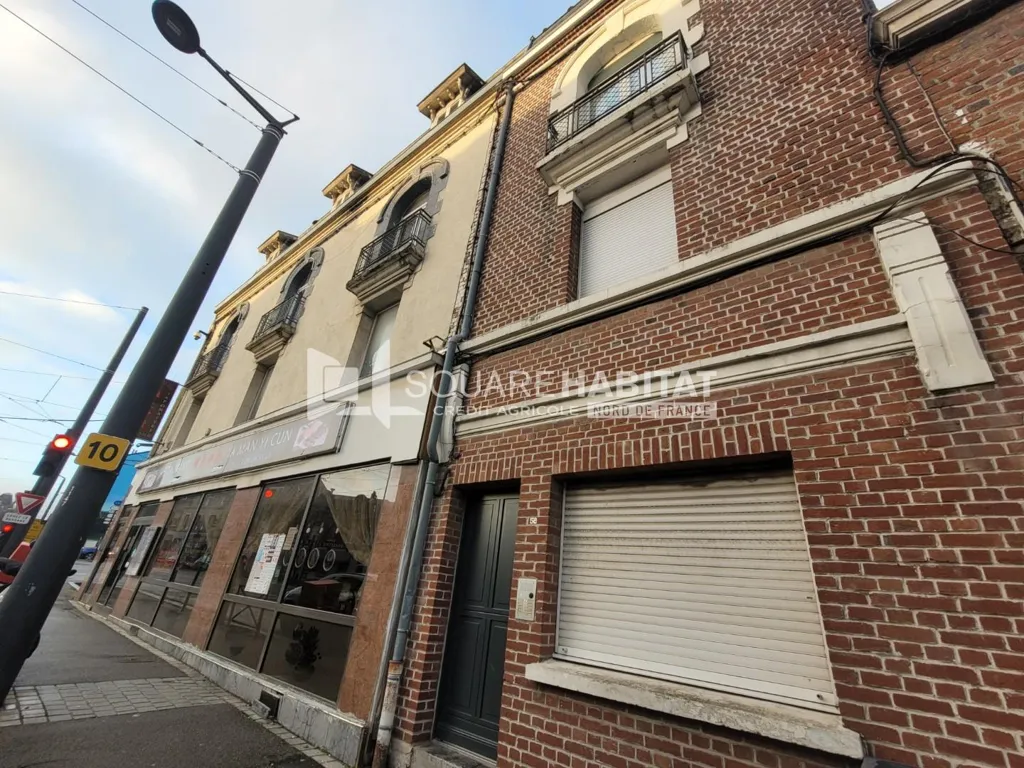 Välivaade - Compact Apartment with Terrace in Valenciennes