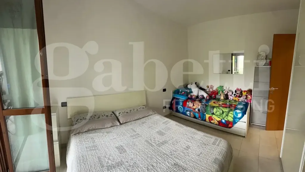 Chambres - Modernised 2-Bedroom Apartment in Milan
