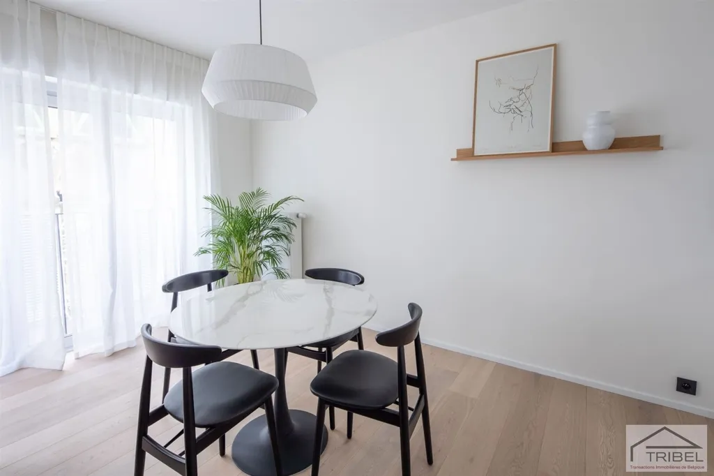 Sala da pranzo - Furnished Flat with Terrace in Brussels