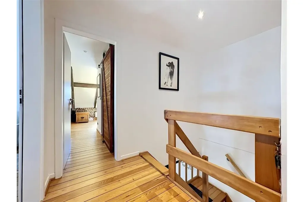 Rooms - Duplex with South-Facing Terrace in Tubize