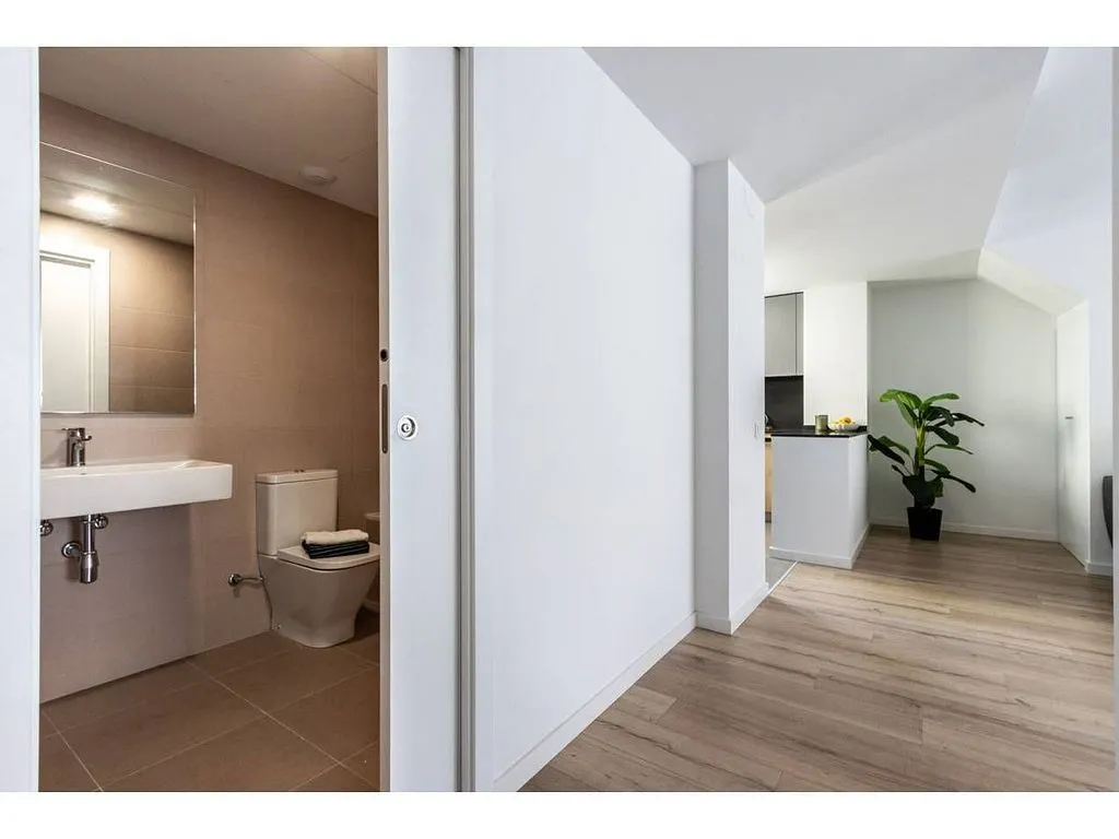 Esik - Duplex with Terrace in Vallparadís