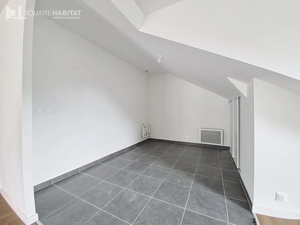 Toad - 3-Bed Apartment with Terrace in Le Palais