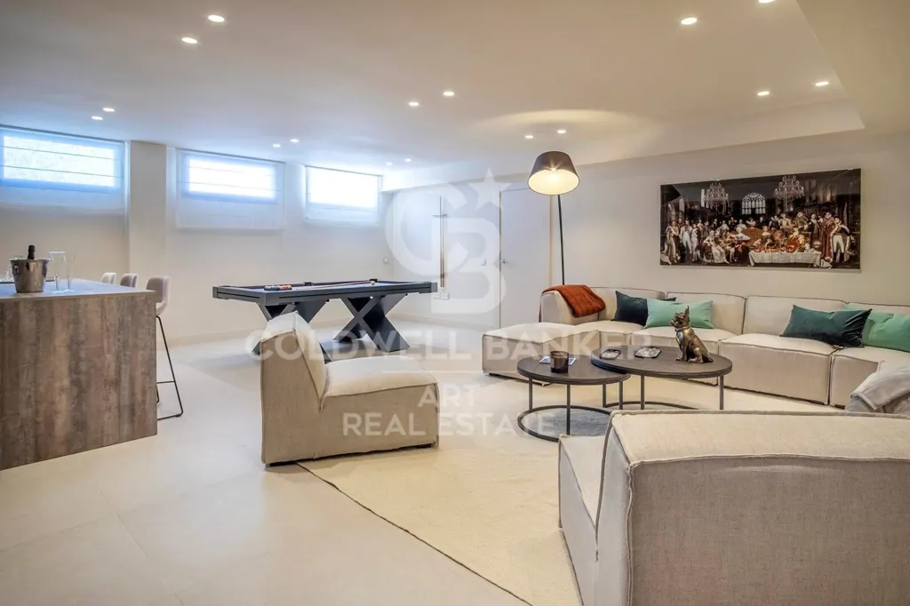 Elutuba - Modern Villa with Sea View in Estepona