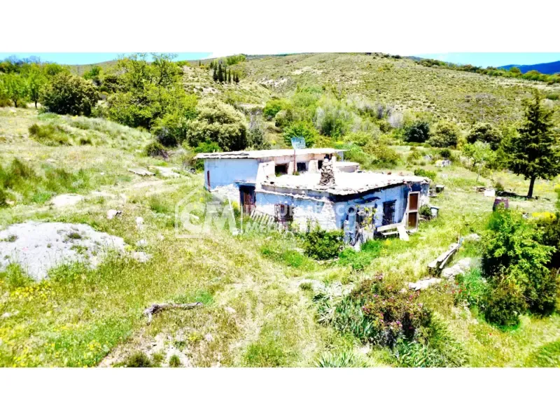 Õhuvaade - Rustic Finca with Water Source in Sierra de Júbar