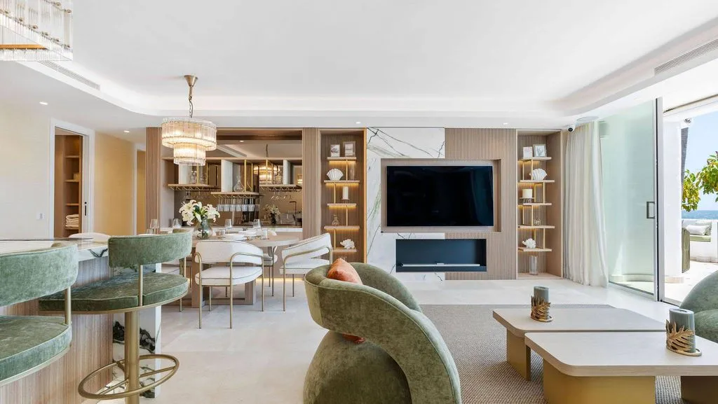 Séjour - Luxury Beachfront Apartment in Puente Romano, Marbella