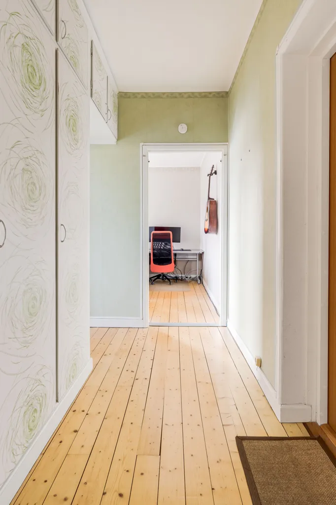 Esik - Apartment with Balcony in Östergötland