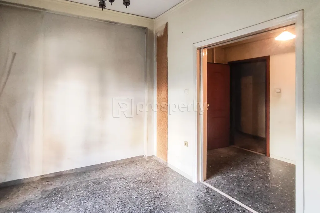 Toad - City View Apartment in Galatsi