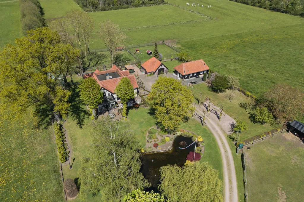 Vue aérienne - Classical Villa with Private Garden in Schalkhaar