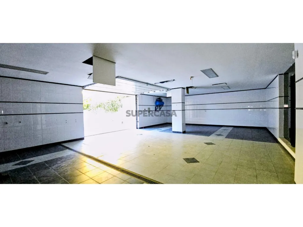 Garage - Triplex T6 Home with Pena Palace View in Belas