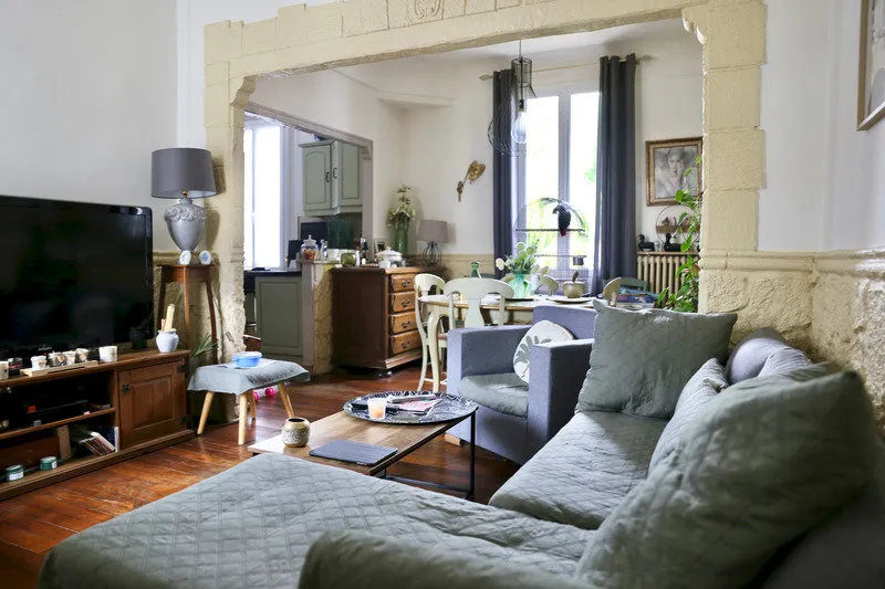 Elutuba - 4-Piece House with Garden in Reims Chalet