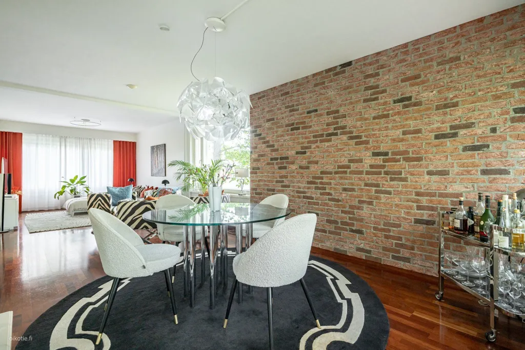 Salle à manger - Six-Bedroom House with Sea View in Helsinki