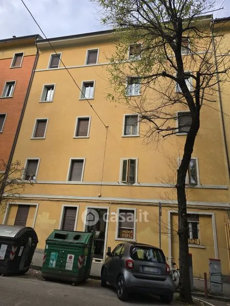 Välivaade - Rented Studio with Parking in Bologna