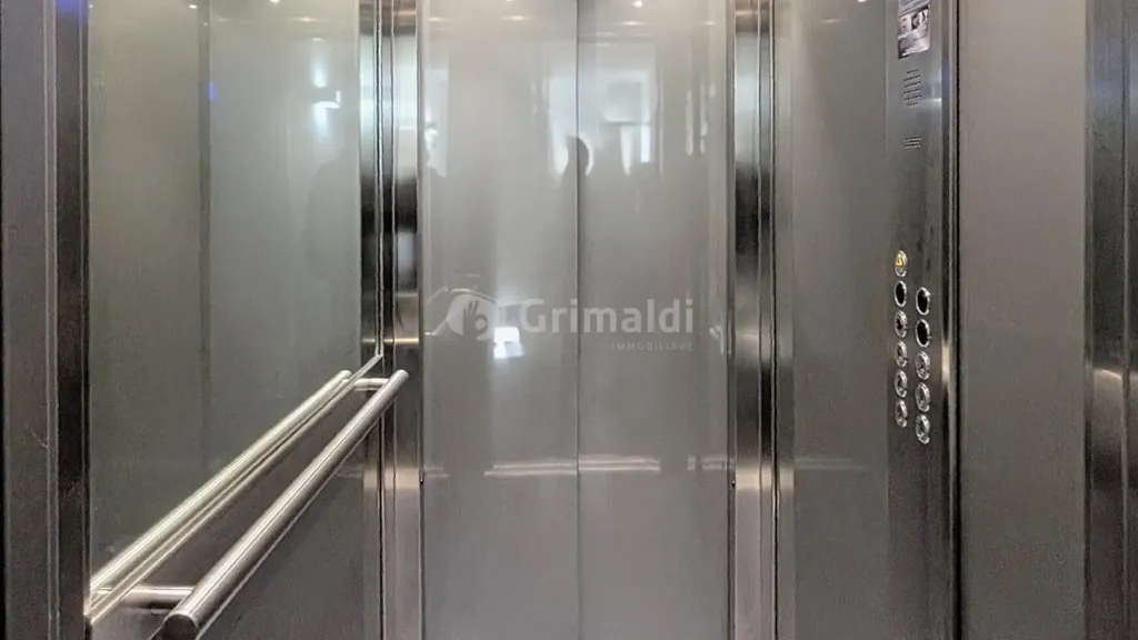 Toad - Modern Apartment with Parking in Nettuno Centre