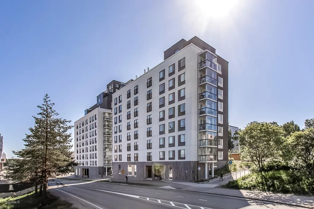 Välivaade - Modern Studio with Balcony in Matinkylä, Espoo