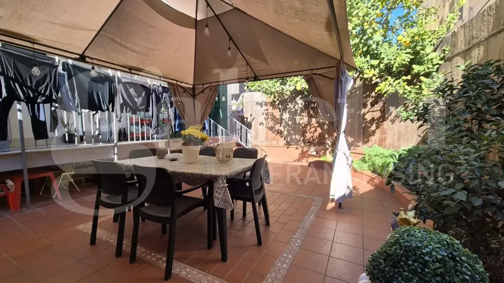 Terrass - Renovated Flat with Terrace in Bagnoli