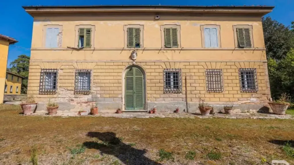 Välivaade - Historic Rustico with Private Chapel in Crespina Lorenzana