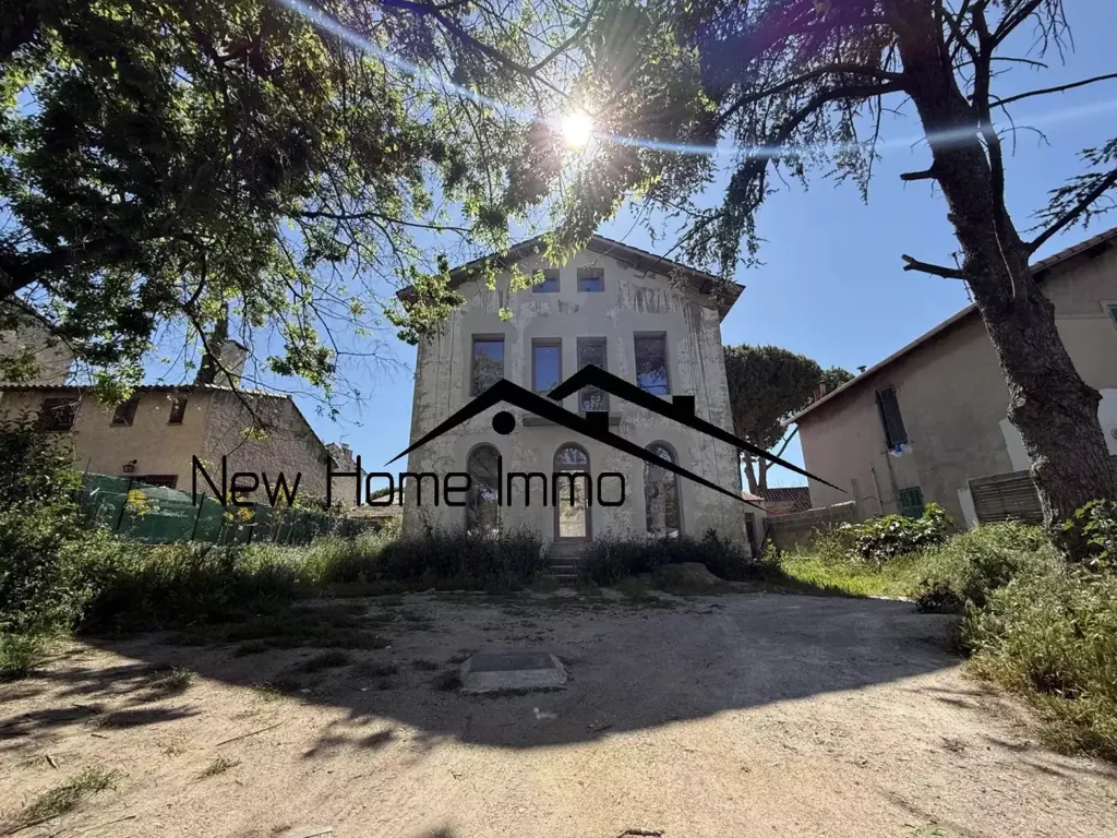 Välivaade - Luxury Villa with Pool Potential in Marseille