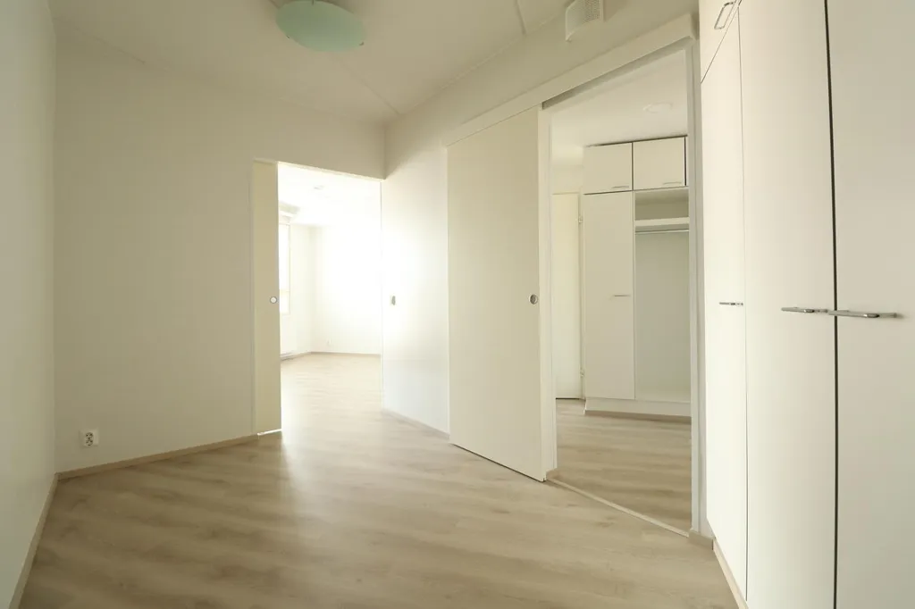 Toad - Spacious One-Bedroom Flat in Etu-Lyötty, Oulu