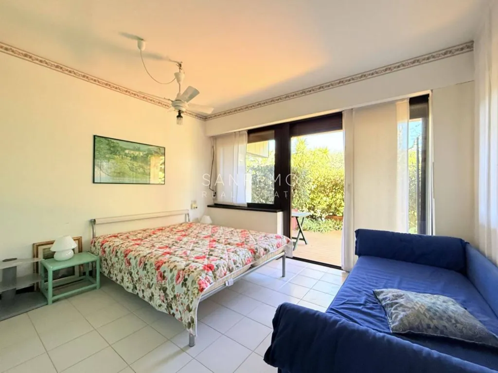 Magamistoad - Trilocale with Sea View in Sanremo