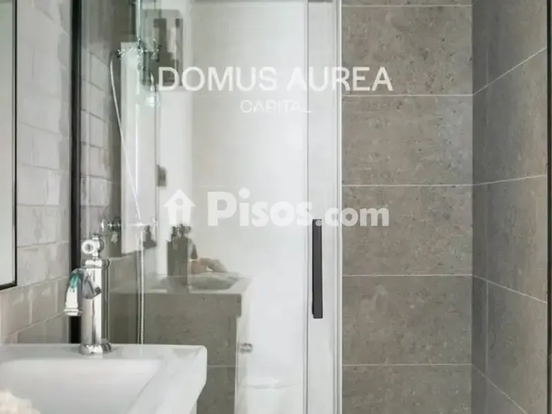 Salles de bain - Furnished Flat in Malasaña Centre