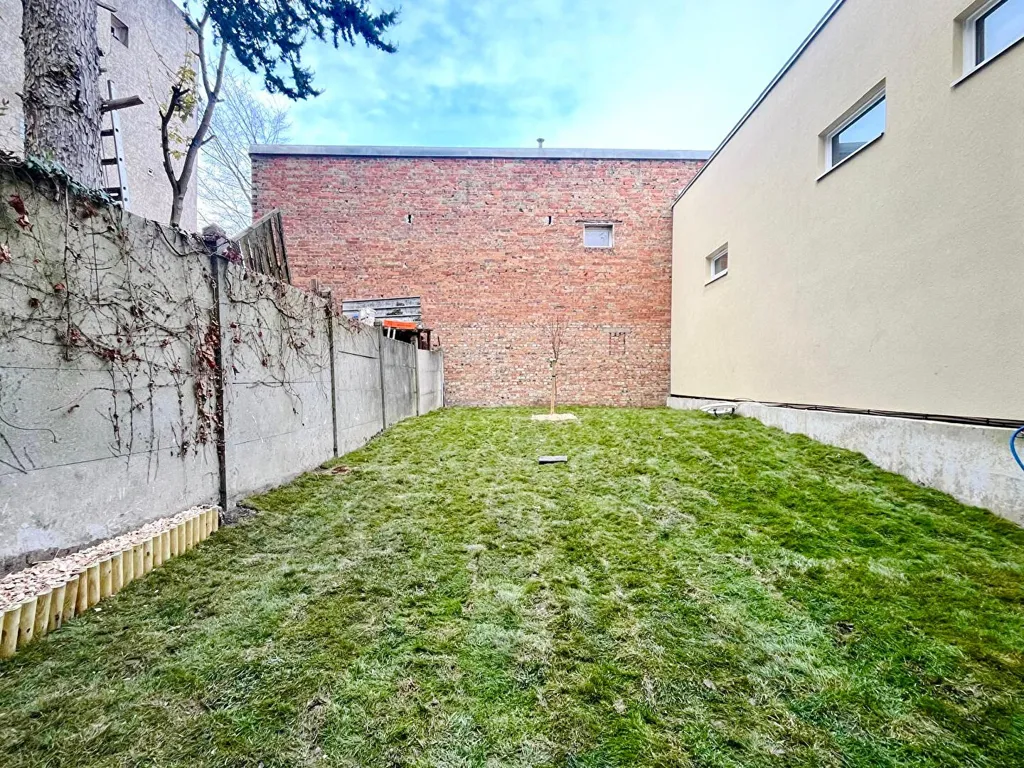 Aed - Modern House with Garden in Montreuil