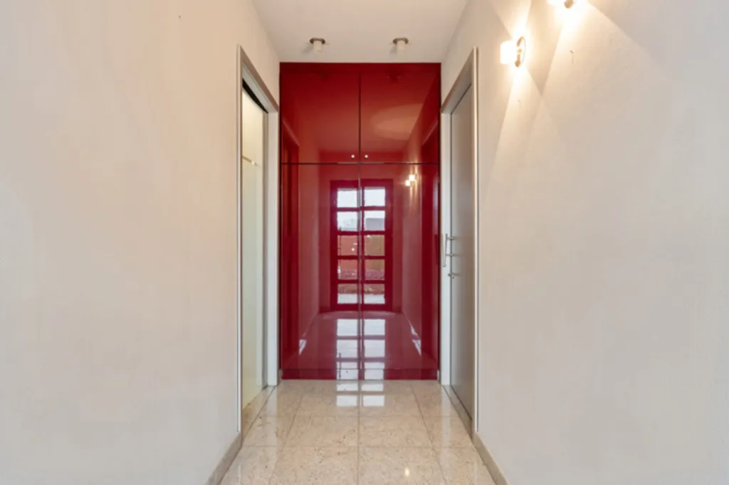 Ingresso - Architectural U-Form Villa with Garden in Geel