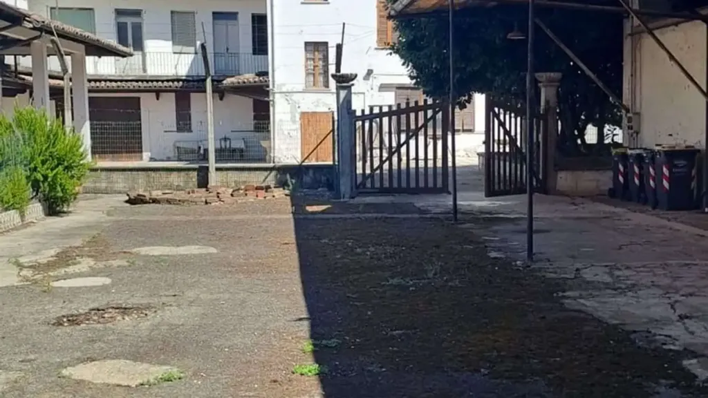 courtyard