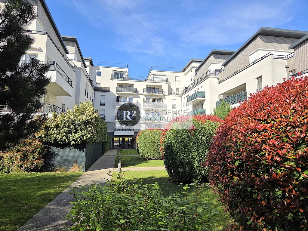 Giardino - 3-Bed Flat with Terrace in Gennevilliers