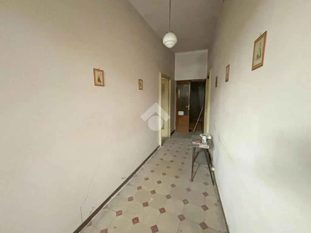 Esik - Semi-Detached House with Historical Charm in Carpenedolo