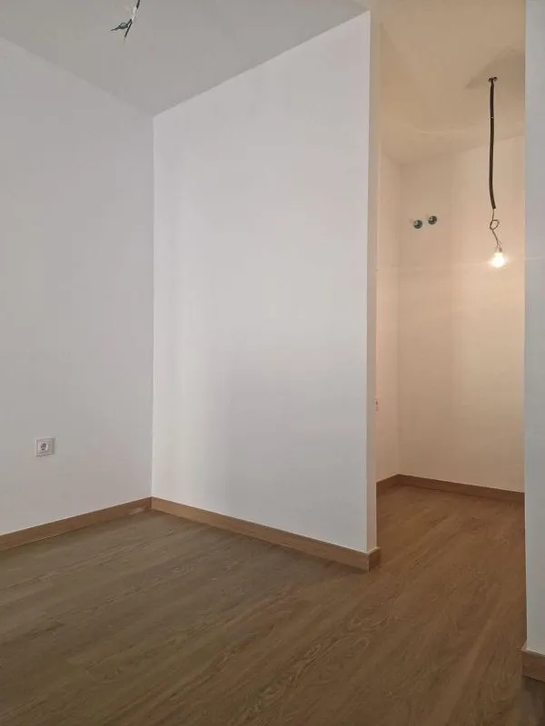 Pièces - Ground Floor Flat with Light in Puerto Real Centre
