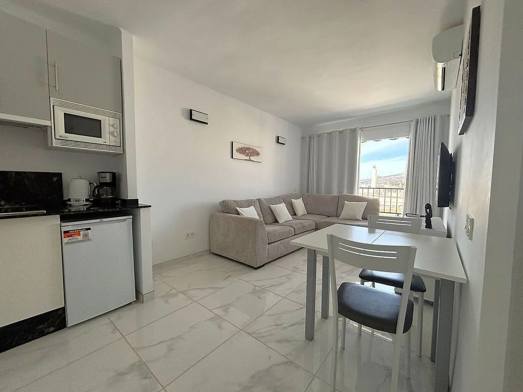 Cuisine - 1-Bed Flat with Pool in Chaparil, Nerja